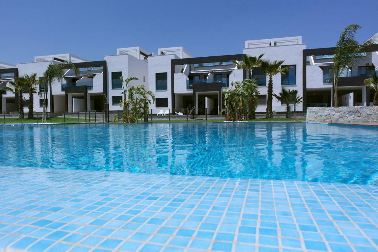 Oasis Beach IX Torrevieja Esterno foto