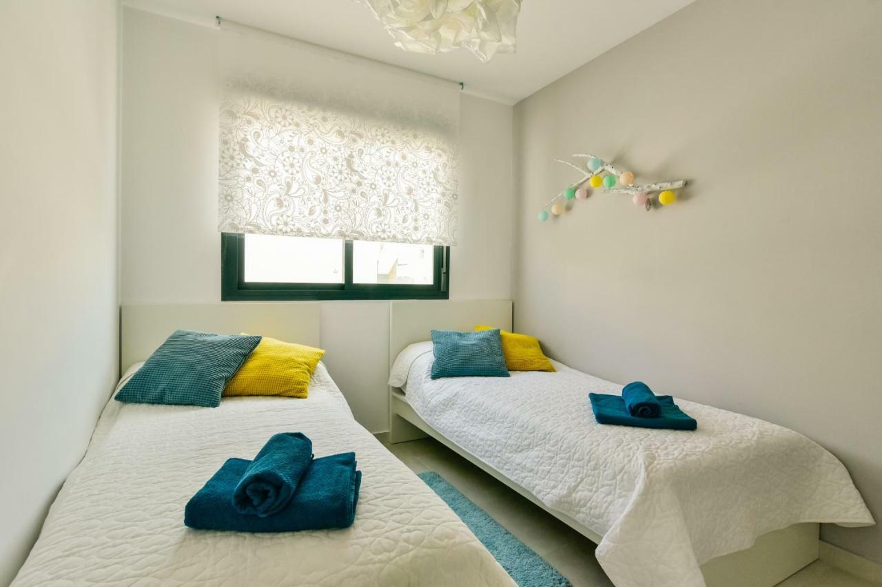 Oasis Beach IX Torrevieja Esterno foto